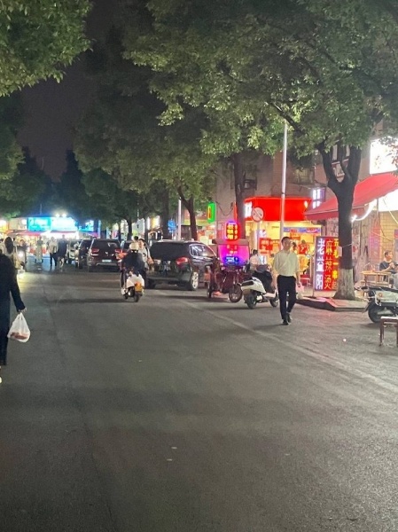 1.旅行缘由，长沙离的这么近，